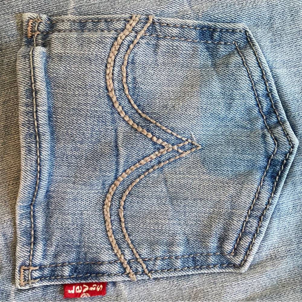 Levi’s 524 Skinny Women or Girls Jeans. Size 3M - Picture 3 of 10